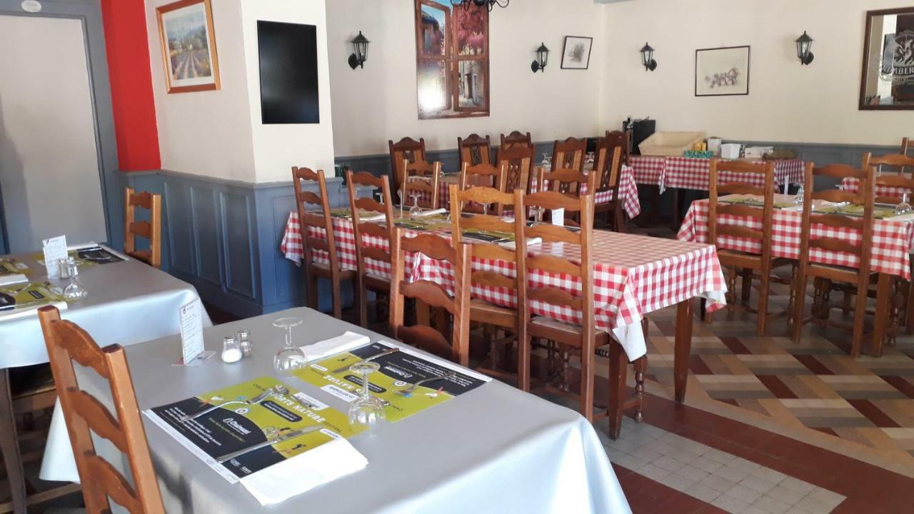 Vollore-Montagne Hotel Gites Des Touristes מראה חיצוני תמונה